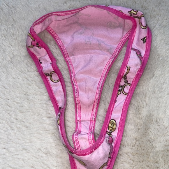 VS PINK | Y2K Pink & Gold Charms Low Rise Thong | M - Picture 8 of 15